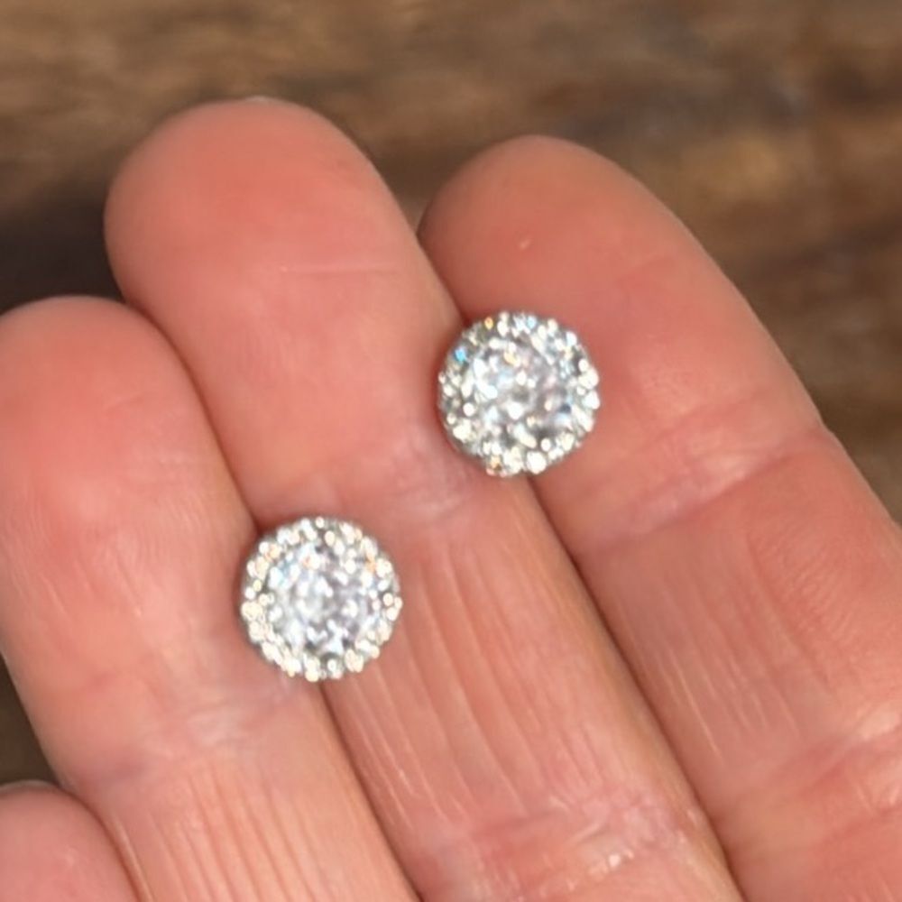 Men’s Firebright Iced Halo 4” Silver Plated Crystal Studs - Picture 4 of 5